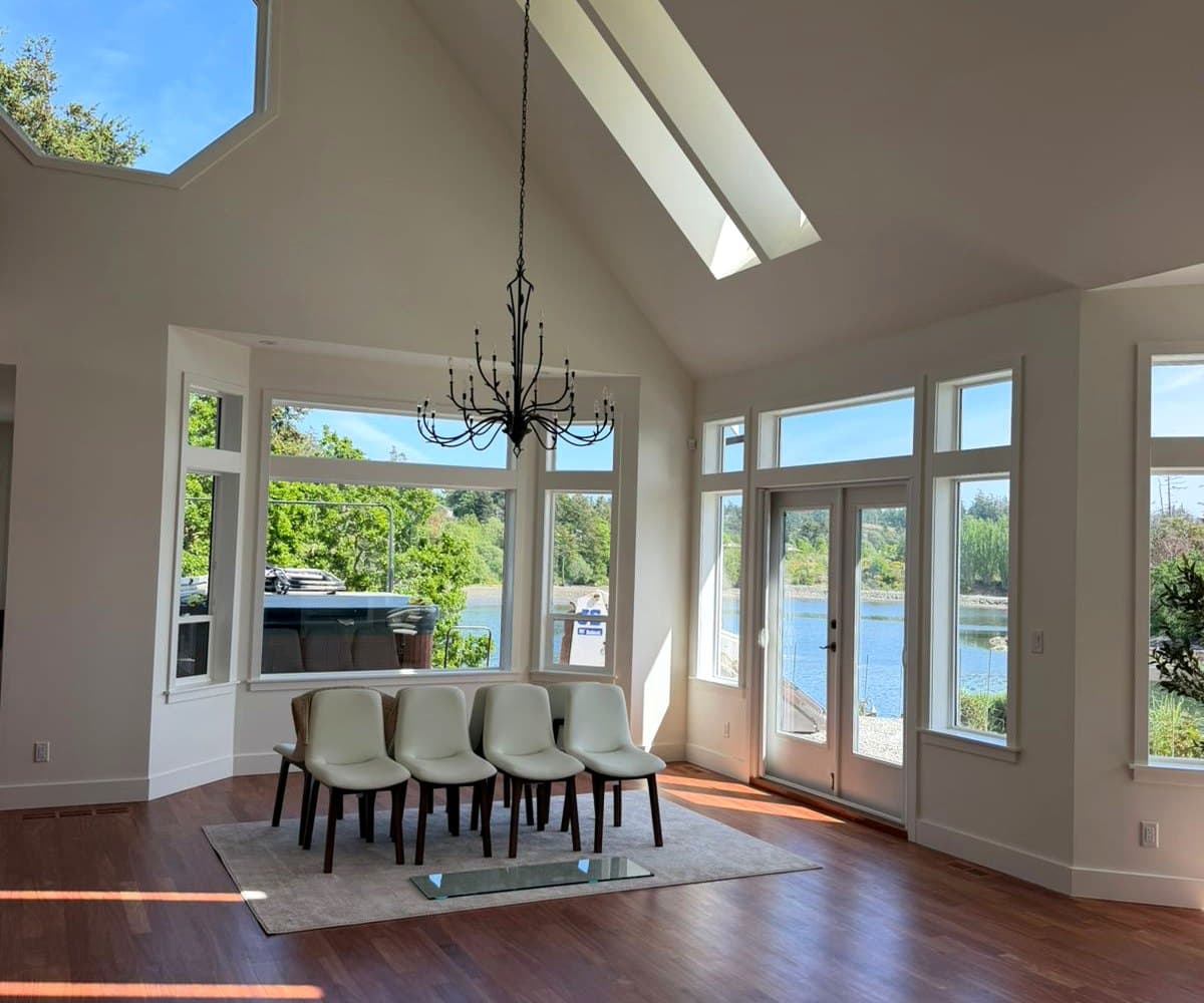 A bright, freshly cleaned Victoria home